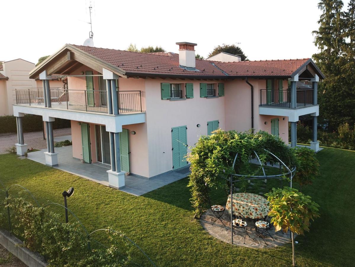 Bed and Breakfast La Casa Della Volpe Vedano Olona Exterior foto